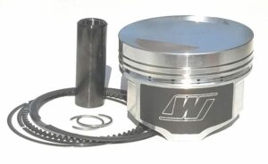 Complete set of two Norton lightweight pistons 750 to 1007cc.  For JSM longer rods.